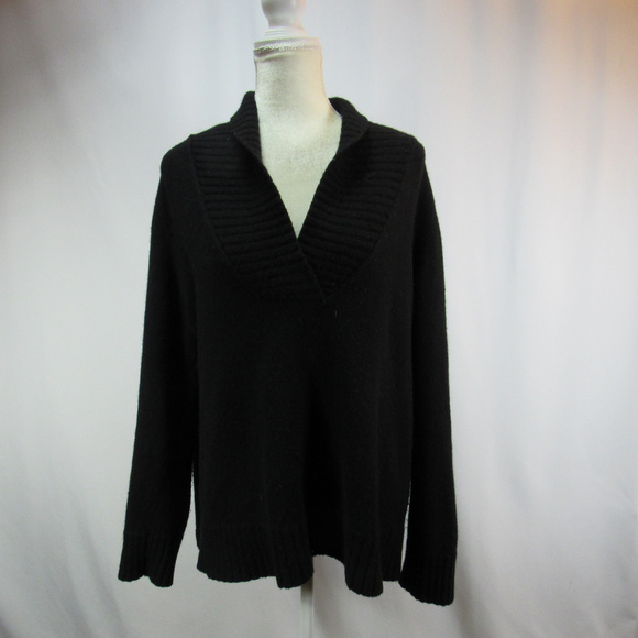 Jones New York Sweaters - Jones New York Black V Neck Cashmere Wool Sweater